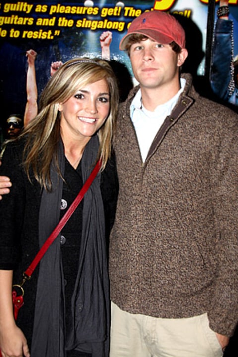 Jamie lynn spears and casey aldridge criticising write Phrase and Jamie lynn spears and casey aldridge