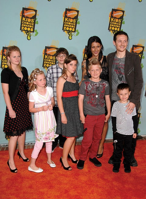 Singer Chester Bennington arrives at Nickelodeon's 2008 Kids' Choice Awards held at the Pauley Pavilion on March 29, 2008 in Westwood, California.