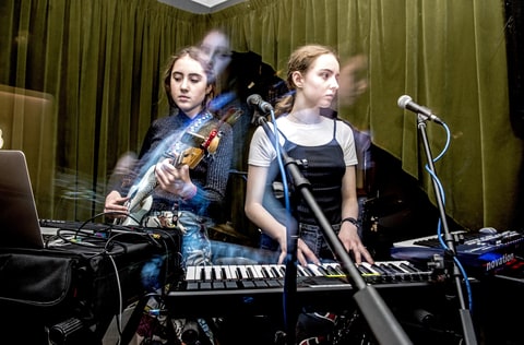 Rosa Walton and Jenny Hollingworth of Let's Eat Grandma performing live in Bristol, United Kingdom, October 2016.