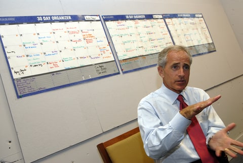 Bob Corker in his campaign headquarters in downtown Chattanooga, Tennessee in 2006