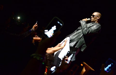 R Kelly performs at James L Knight Center on October 17, 2013 in Miami, Florida.