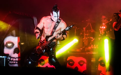 Misfits Rolling Stone Riot Fest Perform