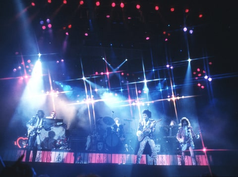 rince performs live at the Fabulous Forum on February 19, 1985 in Inglewood, California.