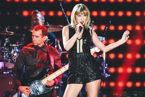 Taylor Swift, Live Review