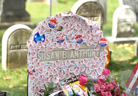 Women Are Covering Susan B. Anthonys Grave With I Voted Stickers Women Are Covering Susan B. Anthonys Grave With I Voted Stickers