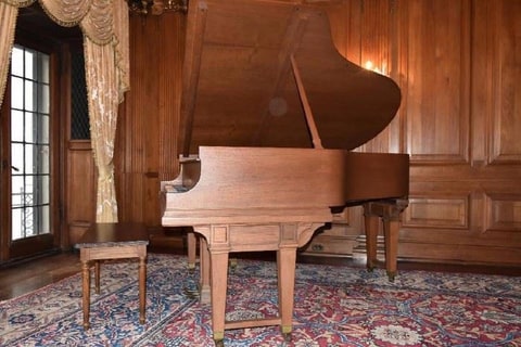 Berry Gordy's Personal Piano