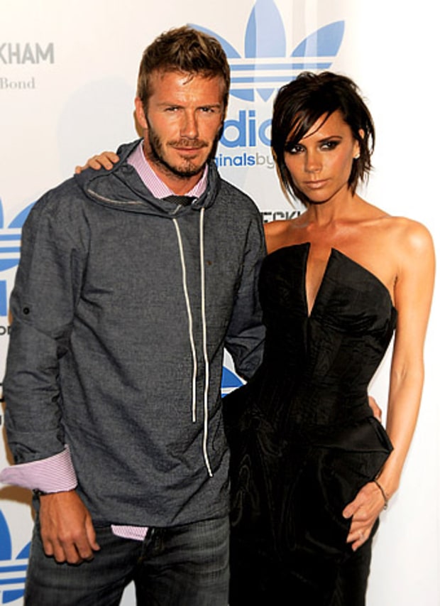 hollywood u dating victoria