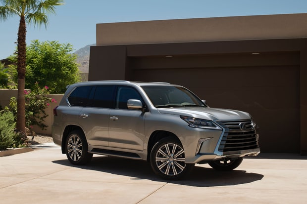 SUVs/Crossovers: Lexus LX 570