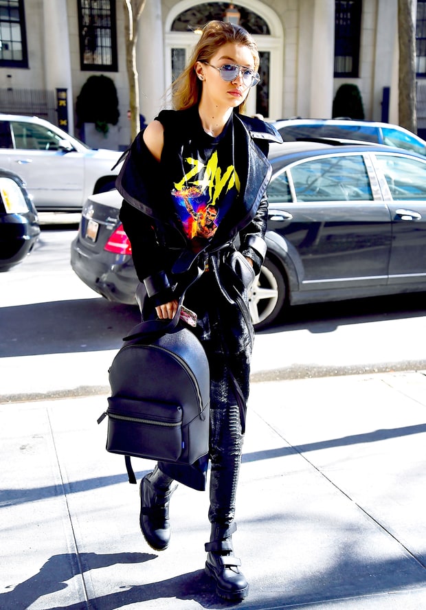 Hottest trends of hijab with jeans Hottest trends of hijab with jeans