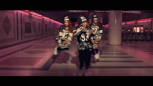 missy-01.gif (620×349)