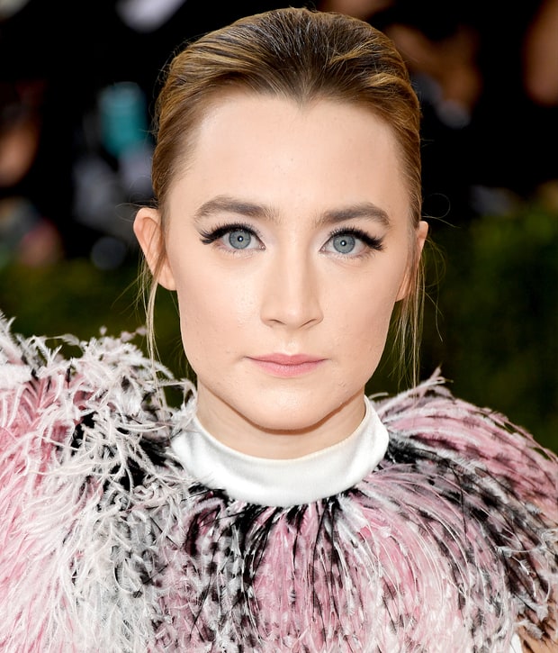 http://img.wennermedia.com/620-width/saoirse-ronan-eyes-zoom-94f861c4-e594-4821-ae1b-d59bd1082b85.jpg