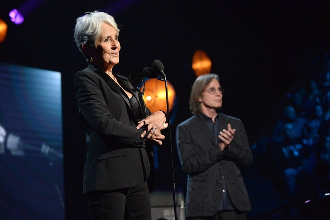 Joan Baez Raises a Call to Arms