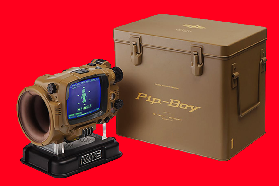Pip-Boy: Deluxe Bluetooth Edition