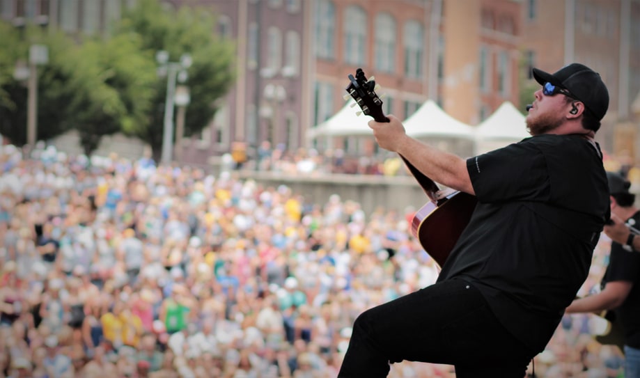 Luke Combs