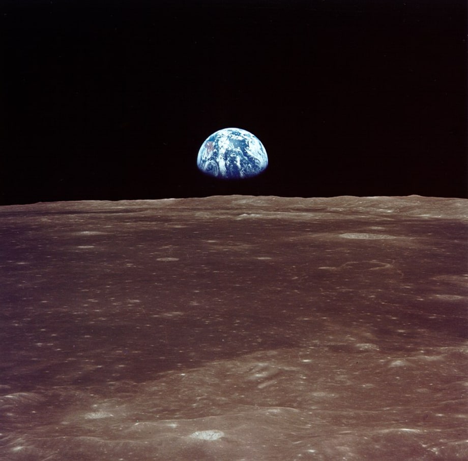 1969, Earthrise