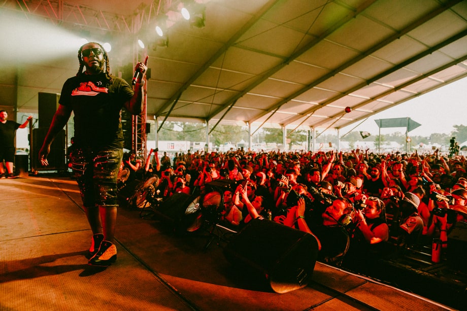 Best Fake-Nashville Experience: Hot Chicken and Karaoke With T-Pain