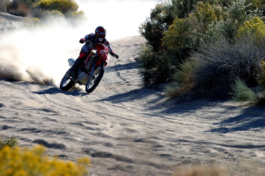 Dust To Glory (2005)