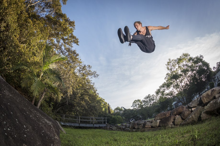 The Total-Body Workout You Can Do in an Empty Field