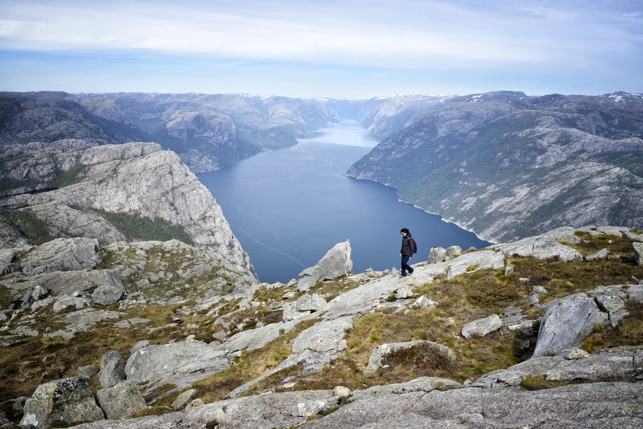 For a Taste of Political Civility, Travel Abroad