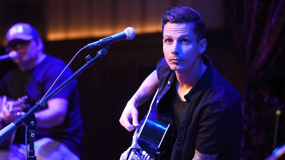 Devin Dawson
