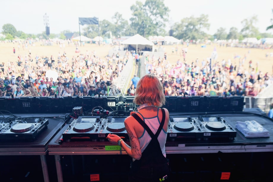 Best House Set: Mija