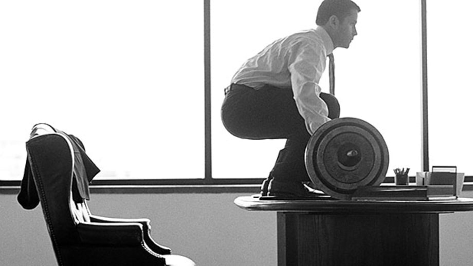 20 Easy Ways to Sneak a Workout in at the Office