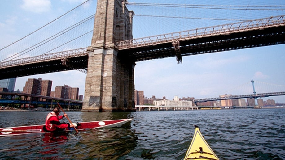 Paddle around Manhattan (New York City)
