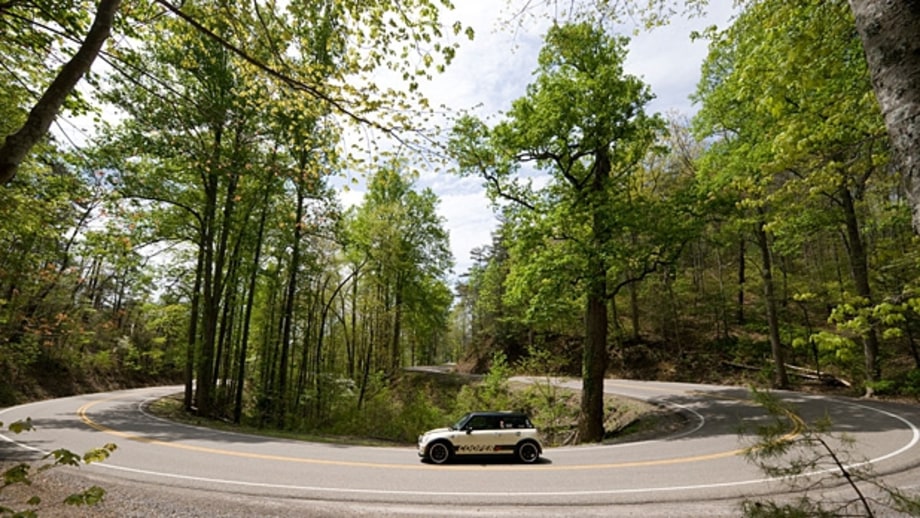 Tail of the Dragon (North Carolina)