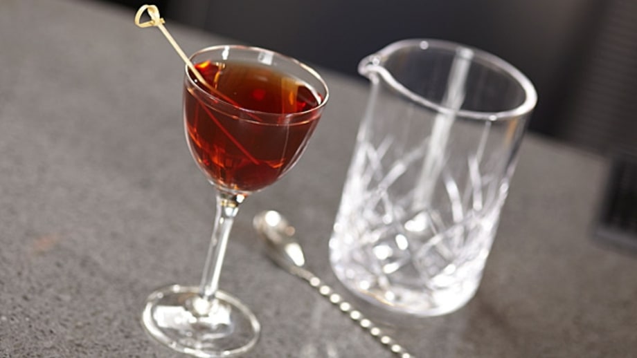 Six Holiday Cocktails That'll Impress Your Guests