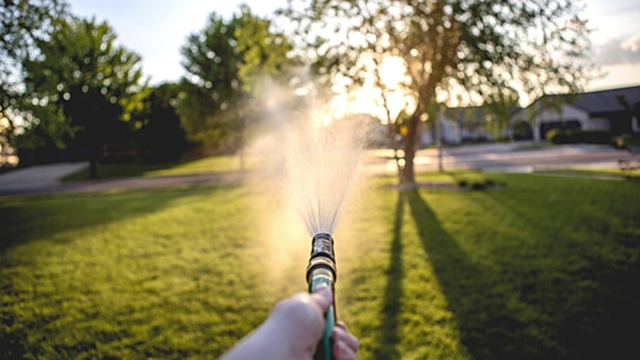 The Best New Lawn Care Tools for 2014