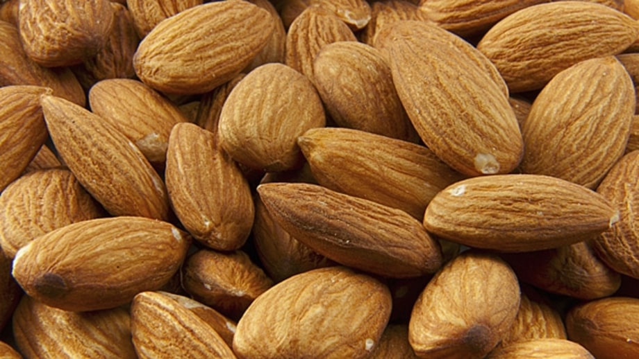 Blue Diamond Whole Natural Almonds (1.5-oz pack)