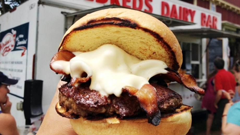 Country food truck standout
