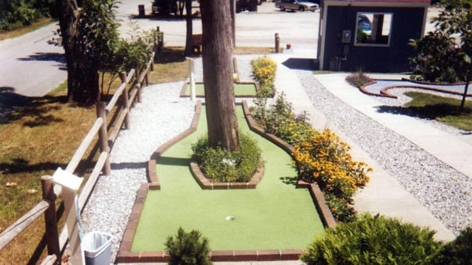 Dolphin Mini Golf, Maine