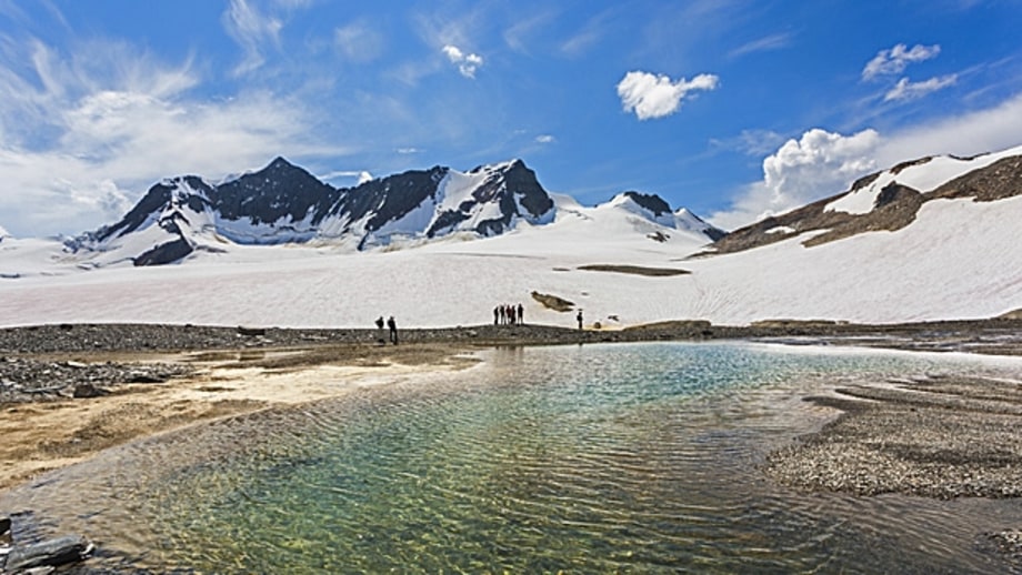Hike Canada's Iron Road