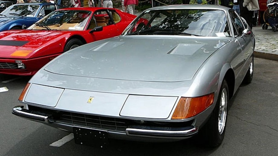 Ferrari 365GTB4