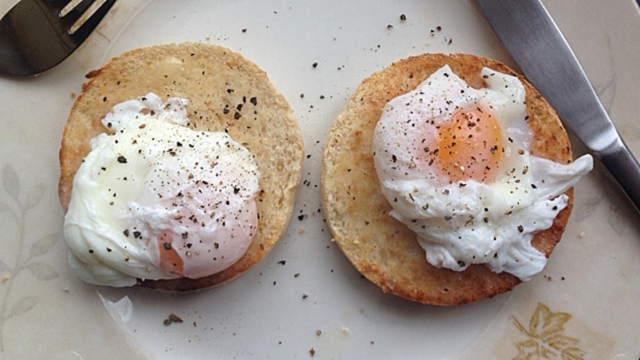 How to Poach Eggs