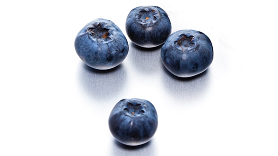 Fruits and vegetables with edible skin