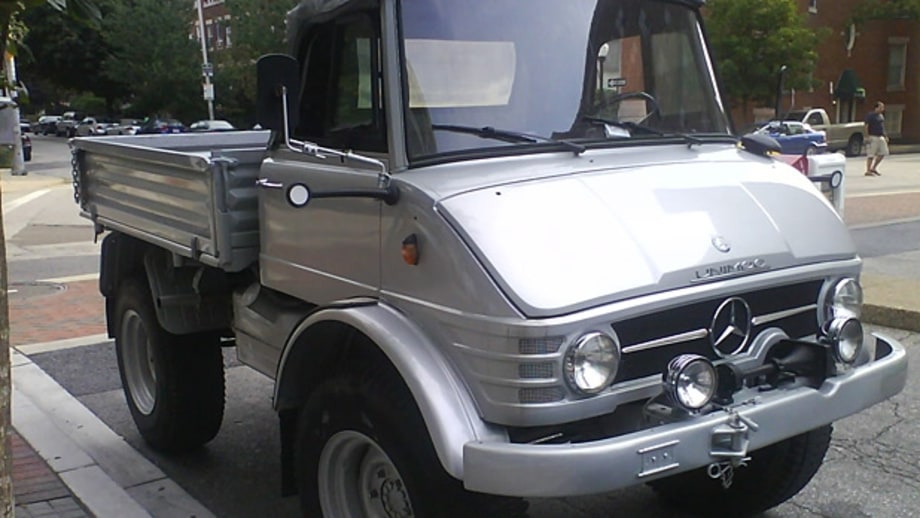 Mercedes Unimog