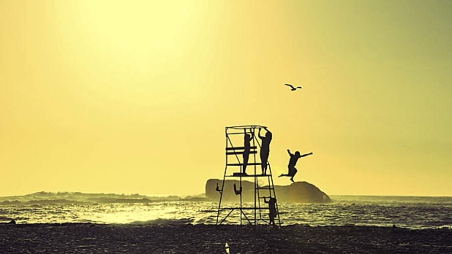 9 Men Who Do Summer Right