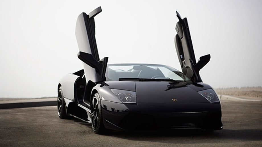 A Lamborghini Murcielago to Lake Como
