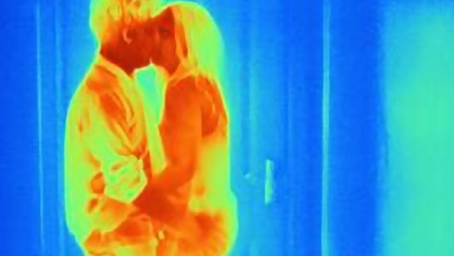 8 Reasons to Fight Stress With Sex