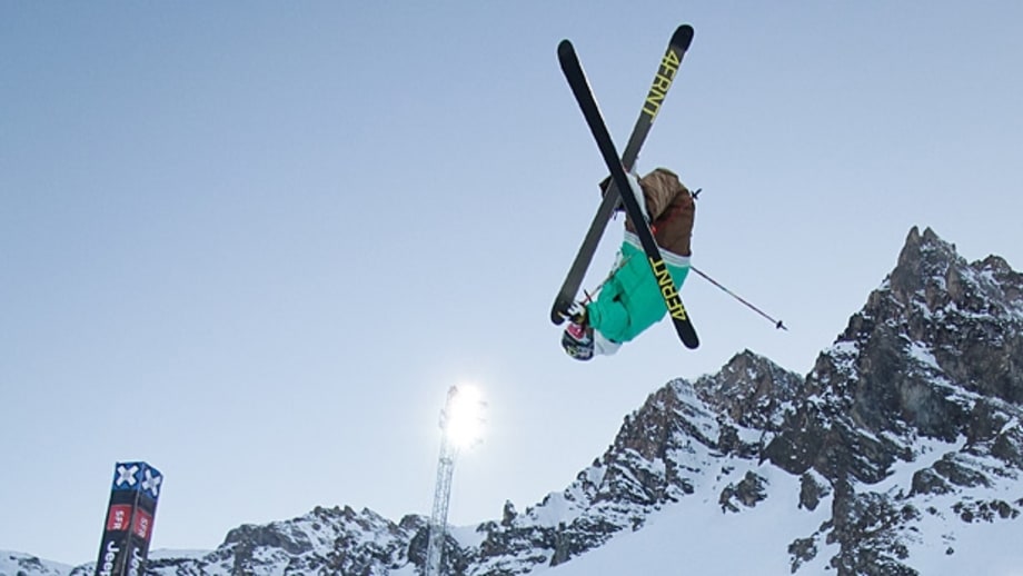 Ski halfpipe