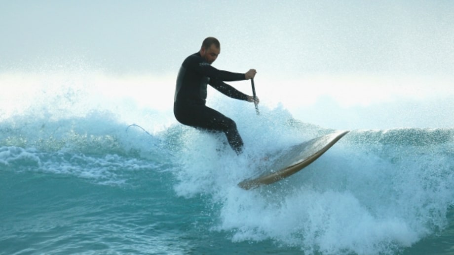 The Essentials: 5 Must-Have Items for Standup Paddleboarding