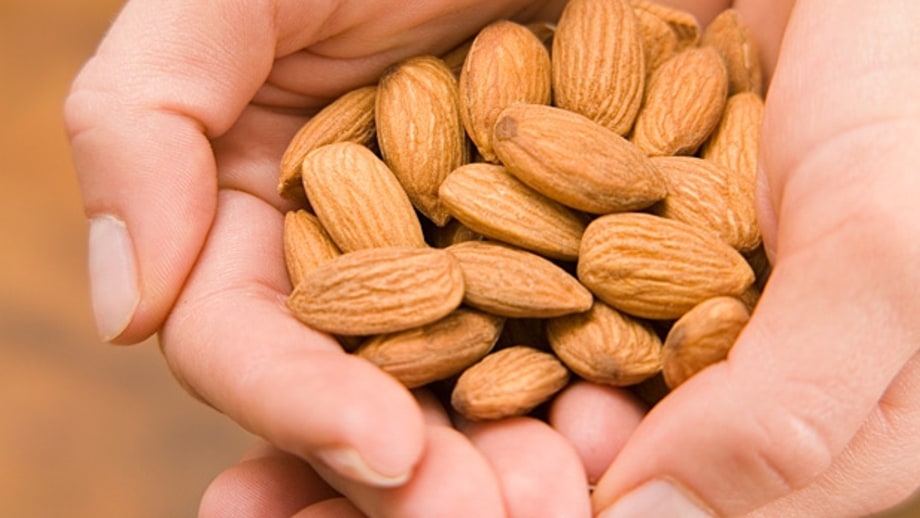 Rules for snacking on nuts