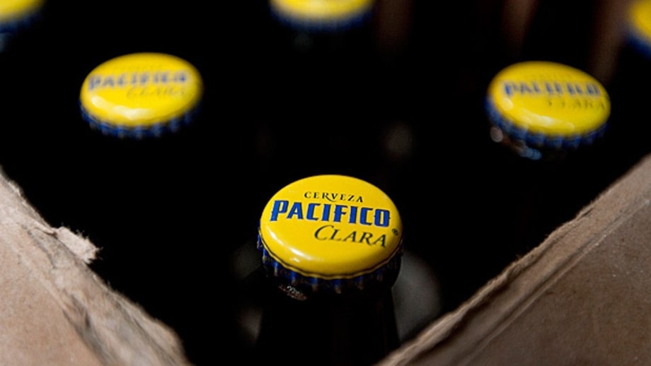 Cerveza Pacifico Clara