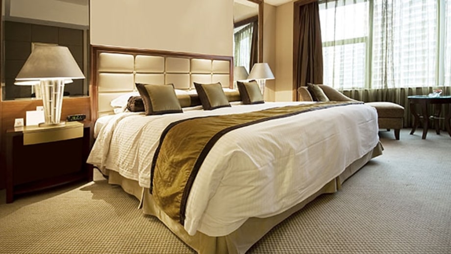 Find a Better Hotel Room, Fast