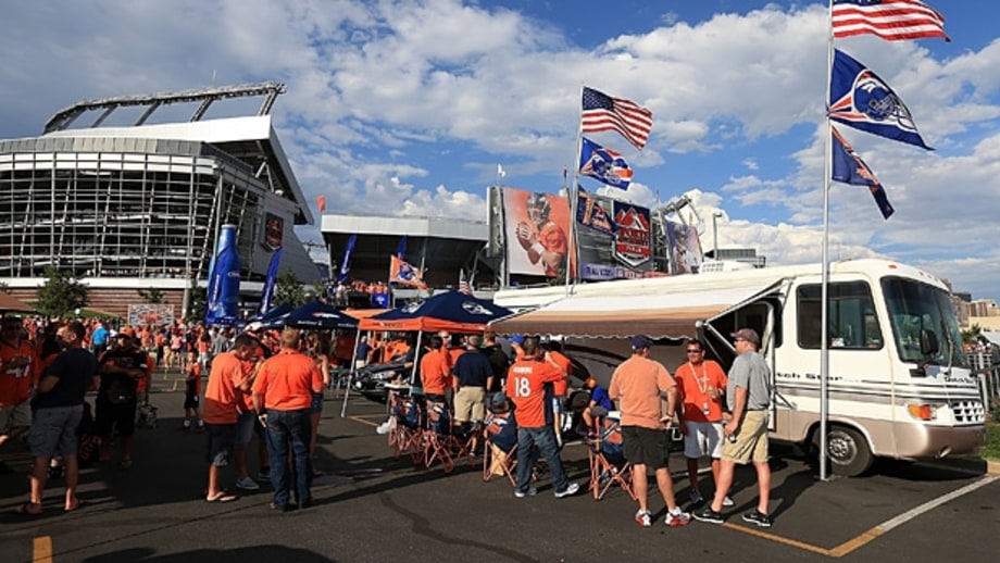 Seven Tips for Healthier Tailgating