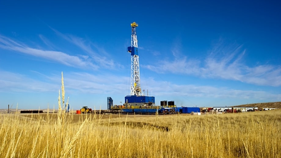Trap natural gas.