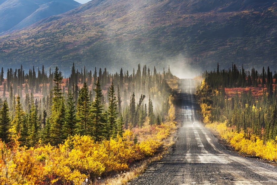 25 Great American Motorcycle Roads