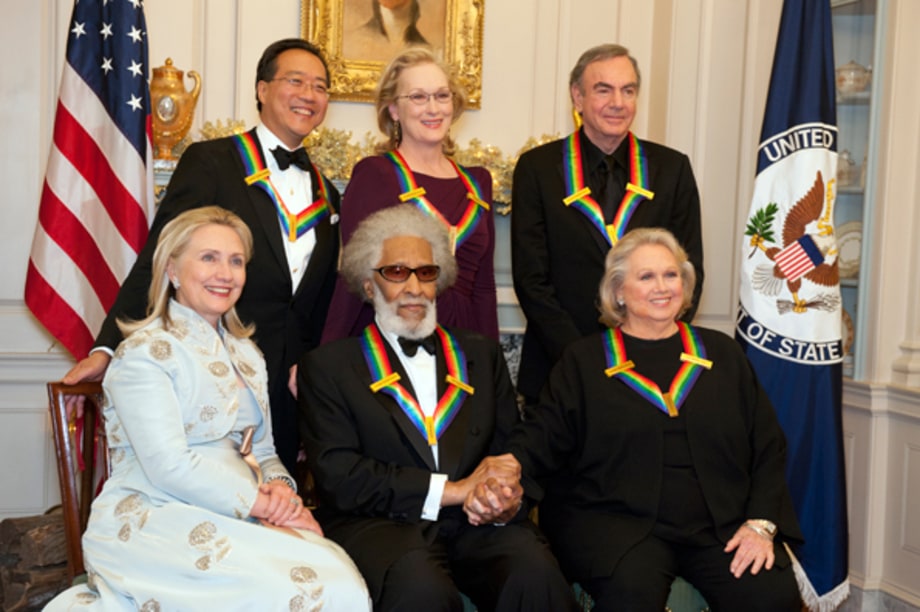 Hillary Clinton Poses With Recipients